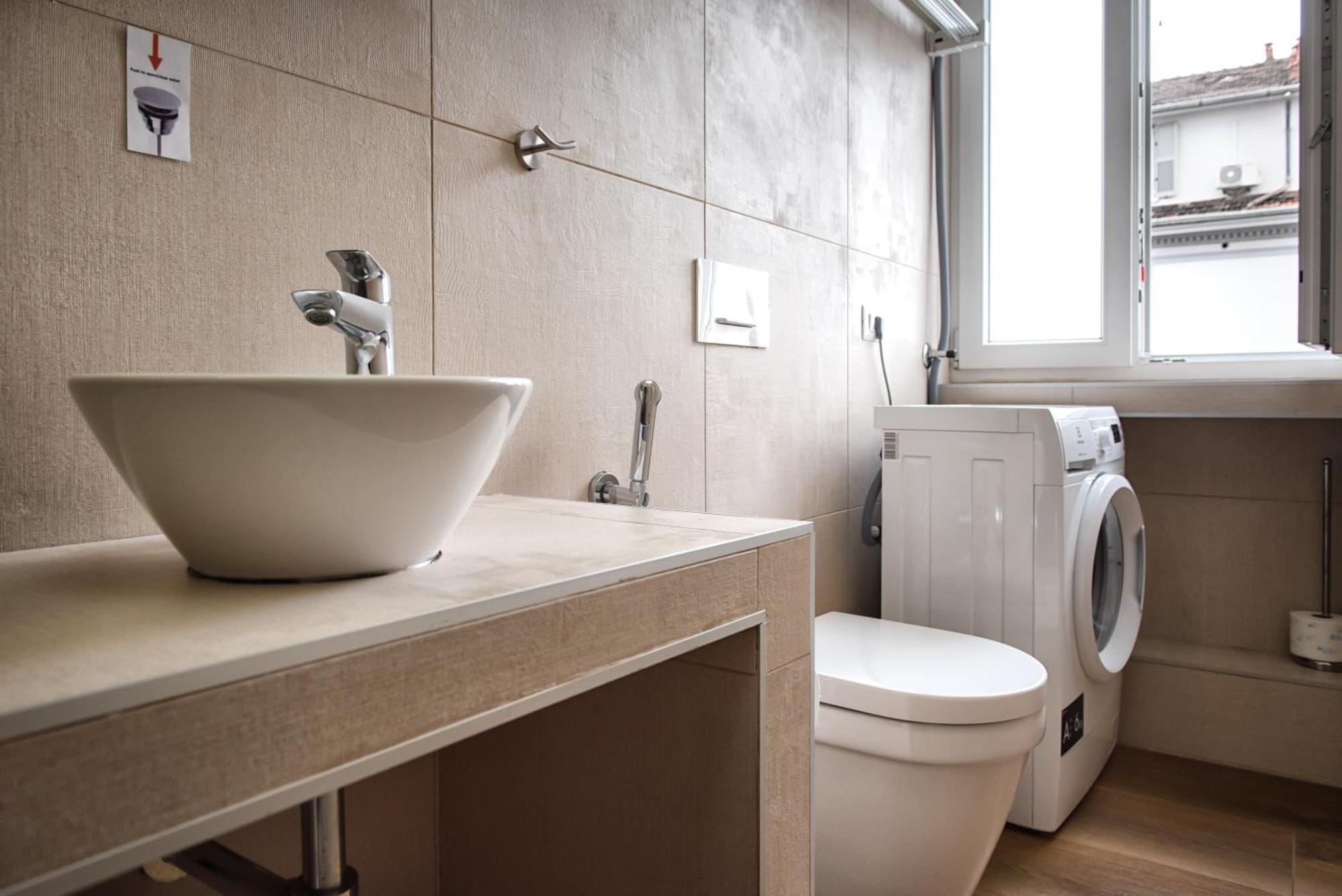 Luxury Cozy Studio By Central Station - Cafe ミラノ エクステリア 写真